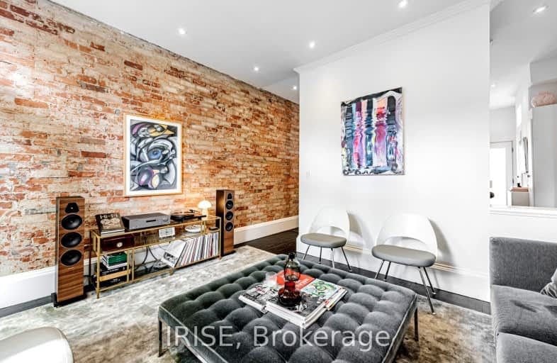 8 Woodgreen Place, Toronto | Image 1