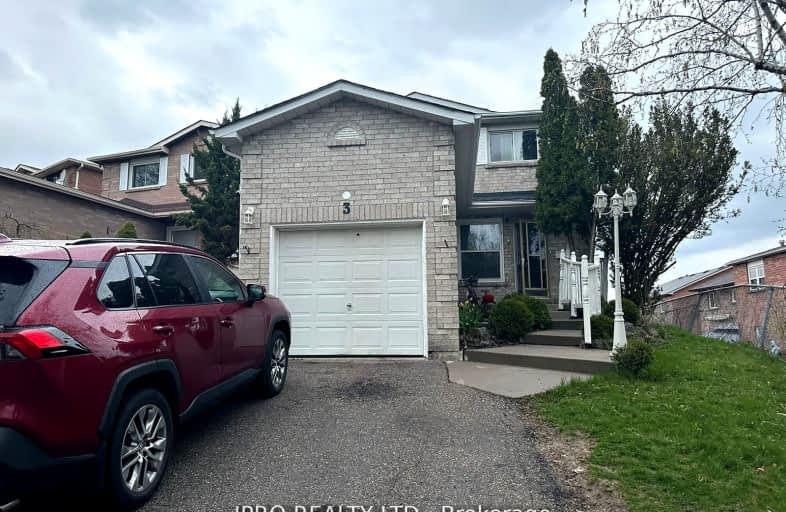 3 Trawley Crescent East, Ajax | Image 1