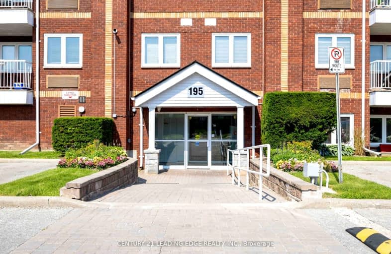 313-195 Lake Drive Way West, Ajax | Image 1