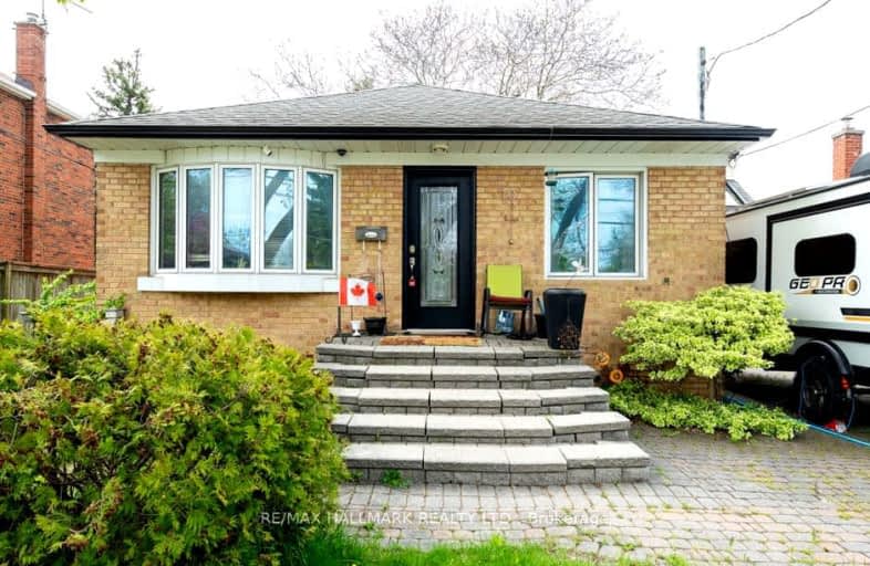 10 Flagstaff Road, Toronto | Image 1