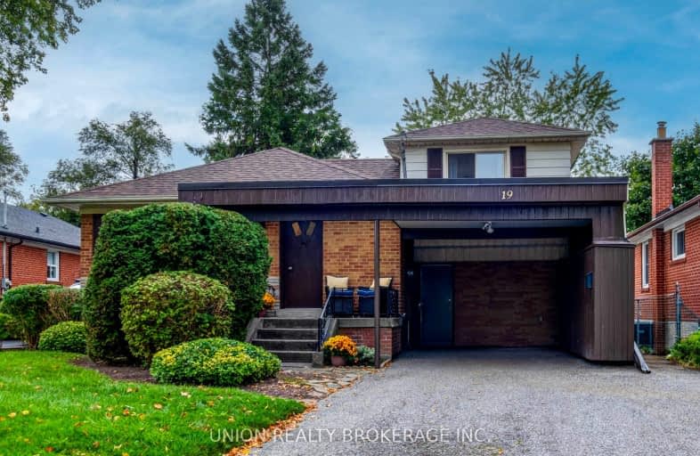 19 Carslake Crescent, Toronto | Image 1