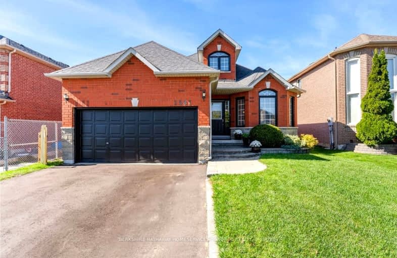 1581 Seguin Square, Pickering | Image 1