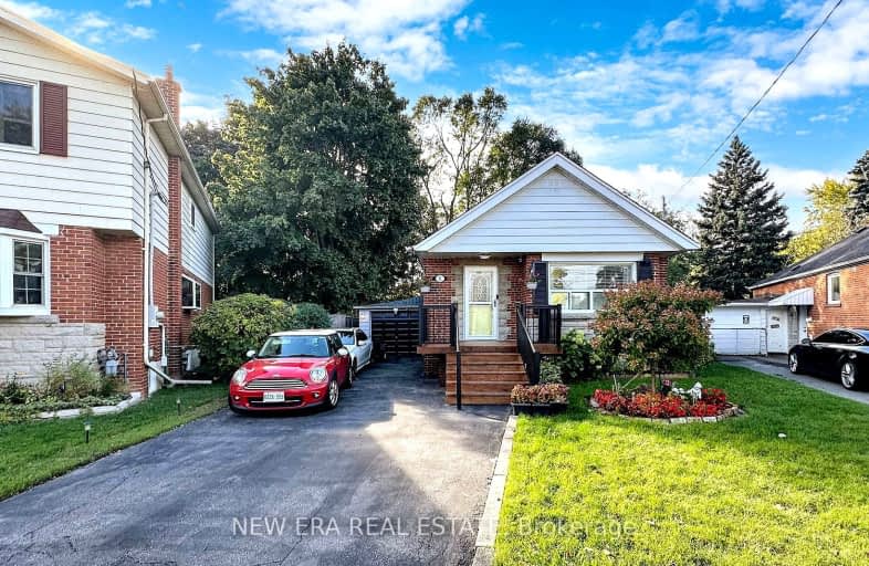 1 Fairbourne Crescent, Toronto | Image 1