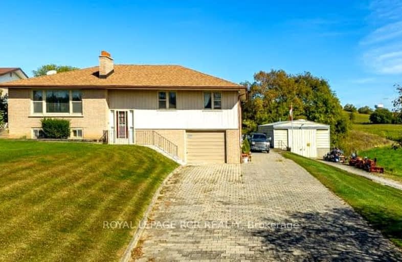 19621 Centre Street, East Gwillimbury | Image 1