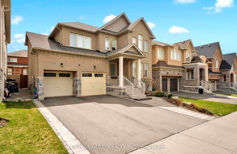 Lower-11 William Luck Avenue, East Gwillimbury | Image 1