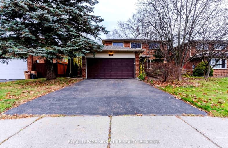 255 Plymouth Trail, Newmarket | Image 1