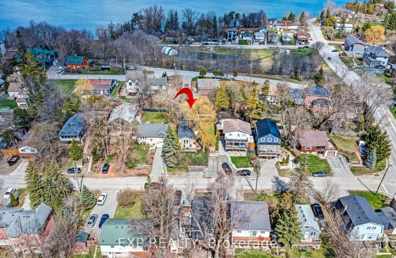 8 Valley Road, Whitchurch Stouffville | Image 1