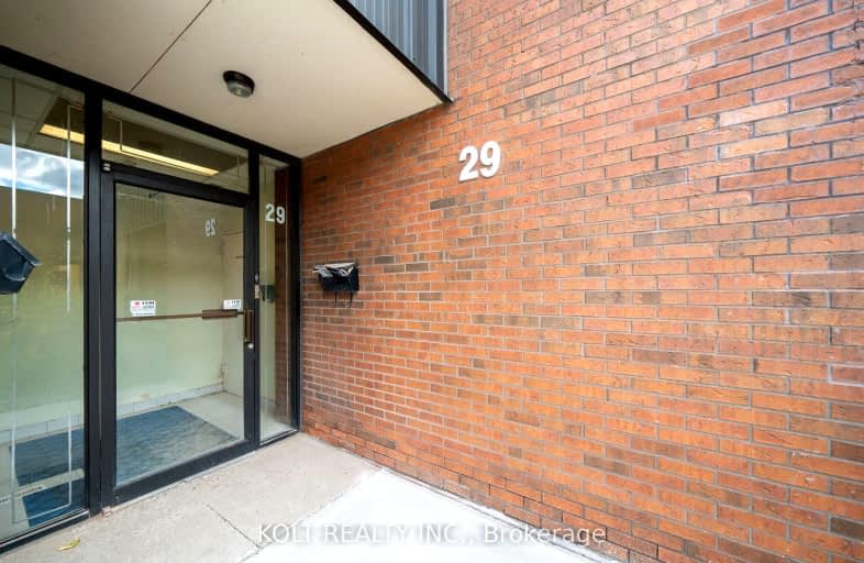 29-300 Esna Park Drive, Markham | Image 1