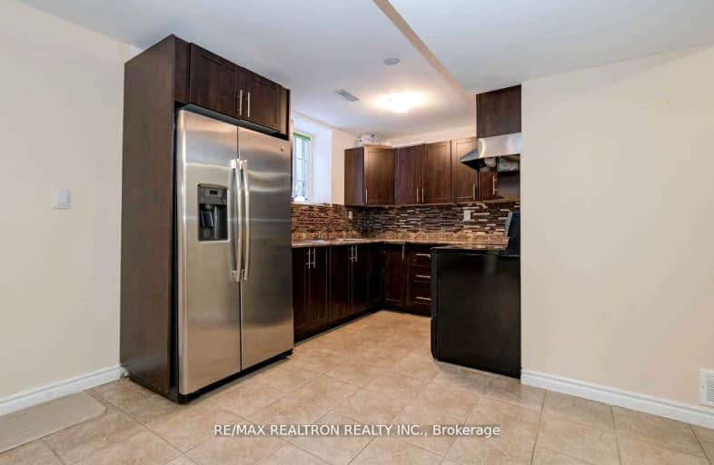 BSMT-178 Keffer Circle, Newmarket | Image 1