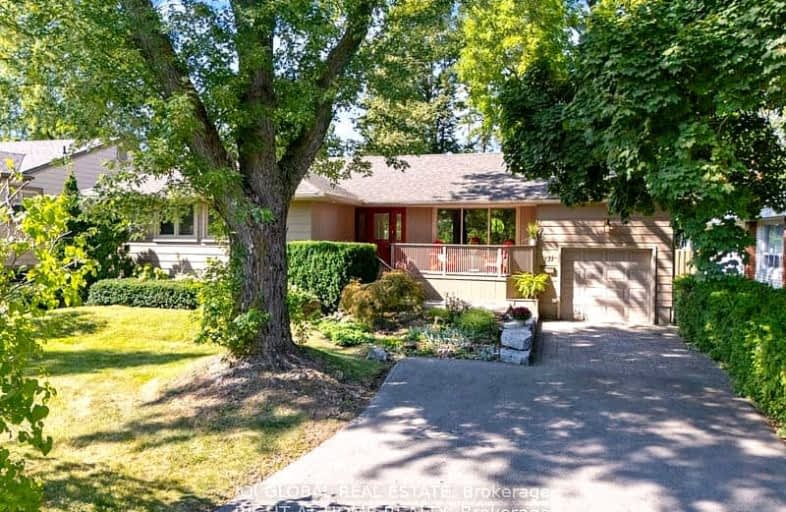 111 Mill Street, Richmond Hill | Image 1