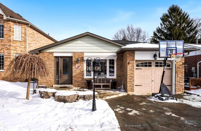 17 Cemetery Lane, Whitchurch Stouffville | Image 1