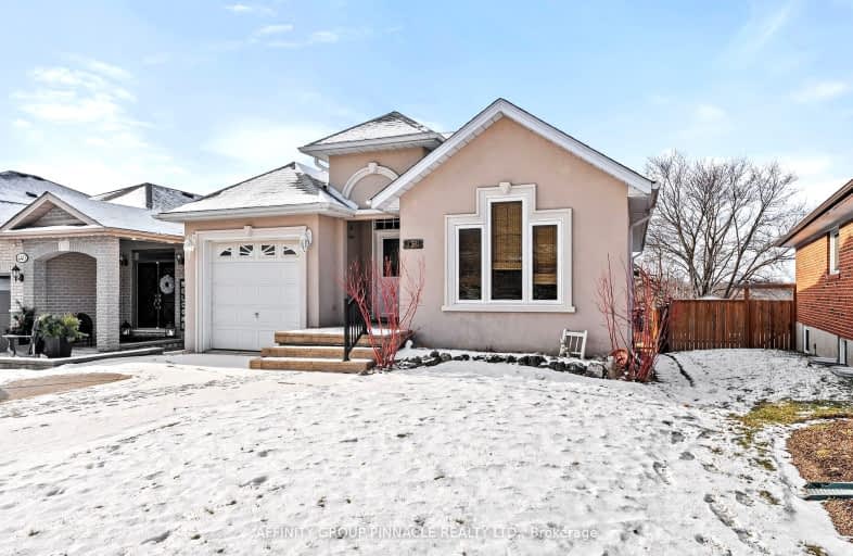 436 Oak Street, Newmarket | Image 1