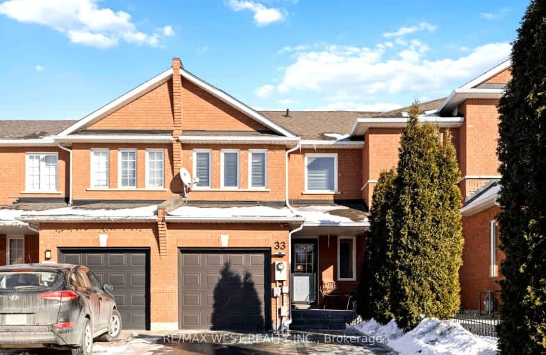 33 Piazza Crescent, Vaughan | Image 1