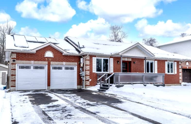 2501 Holiday Way, Innisfil | Image 1