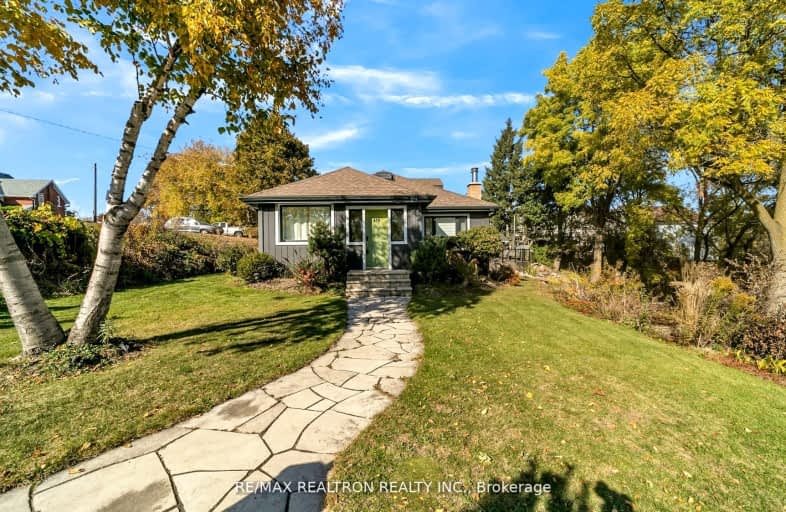 479 Millard Avenue, Newmarket | Image 1