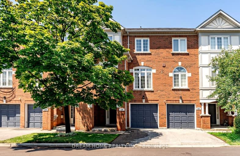 120-190 Harding Boulevard West, Richmond Hill | Image 1