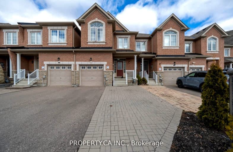 90 Collin Court, Richmond Hill | Image 1