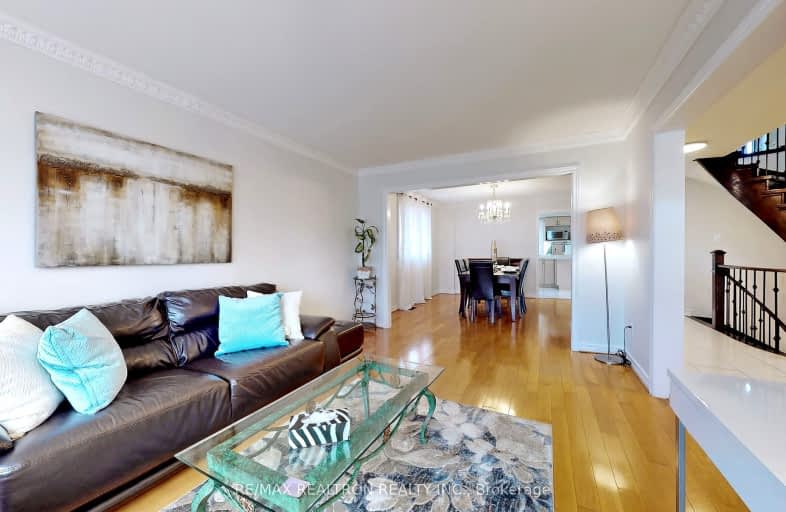 Room -32 Subrisco Avenue, Richmond Hill | Image 1