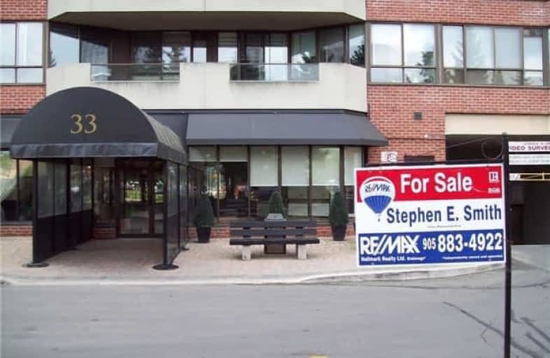 404-33 Weldrick Road East, Richmond Hill | Image 1