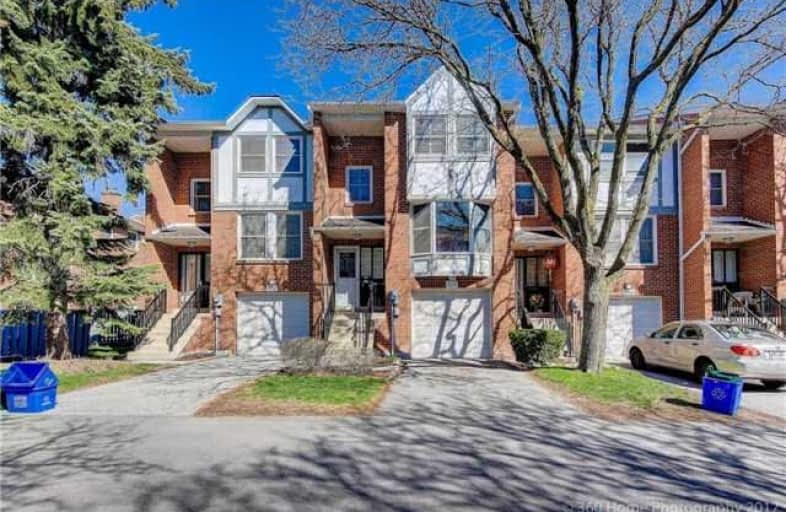 354 Simonston Boulevard, Markham | Image 1