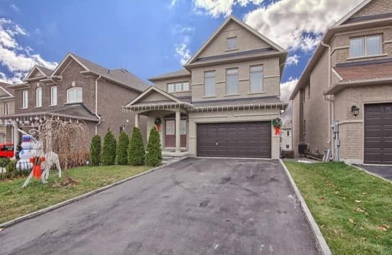 425 Kwapis Boulevard, Newmarket | Image 1