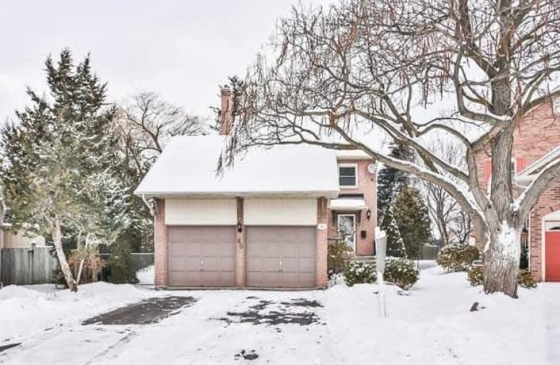 40 Dalecroft Circle, Markham | Image 1