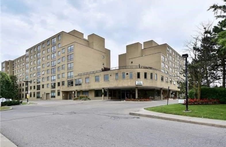 814-326 Major Mackenzie Drive East, Richmond Hill | Image 1
