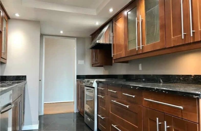 822-7905 Bayview Avenue, Markham | Image 1