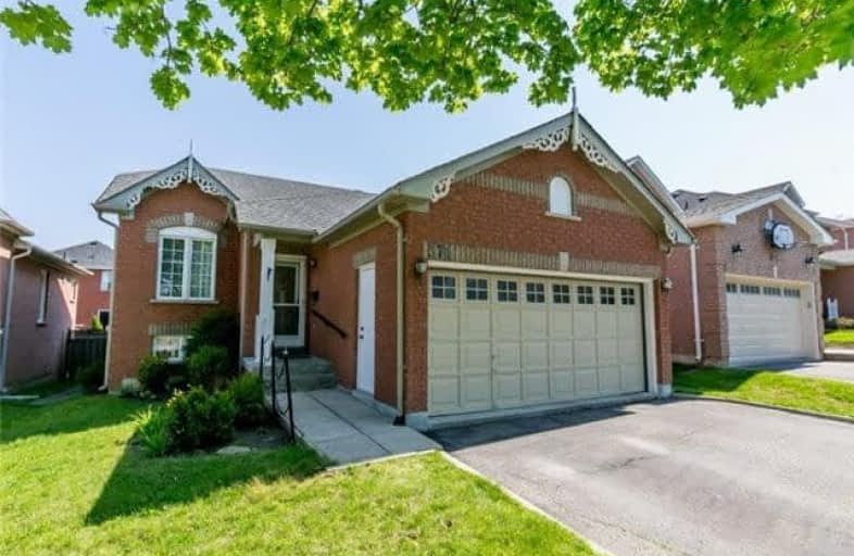 374 Clearmeadow Boulevard, Newmarket | Image 1