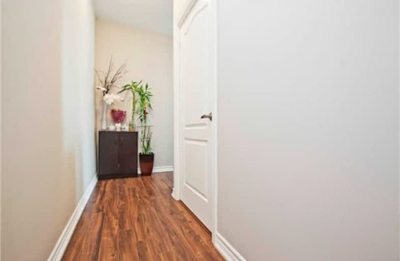 906-8323 Kennedy Road, Markham | Image 1