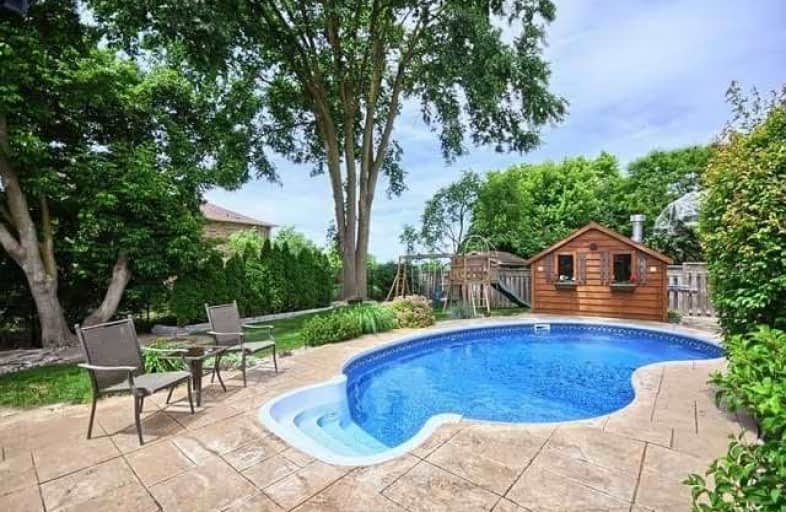 610 Foxcroft Boulevard, Newmarket | Image 1