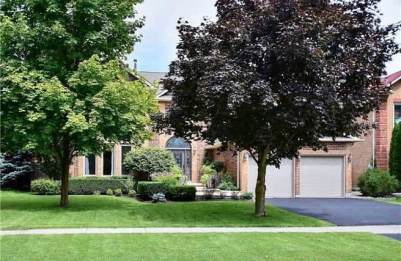 379 Fairway Gardens, Newmarket | Image 1