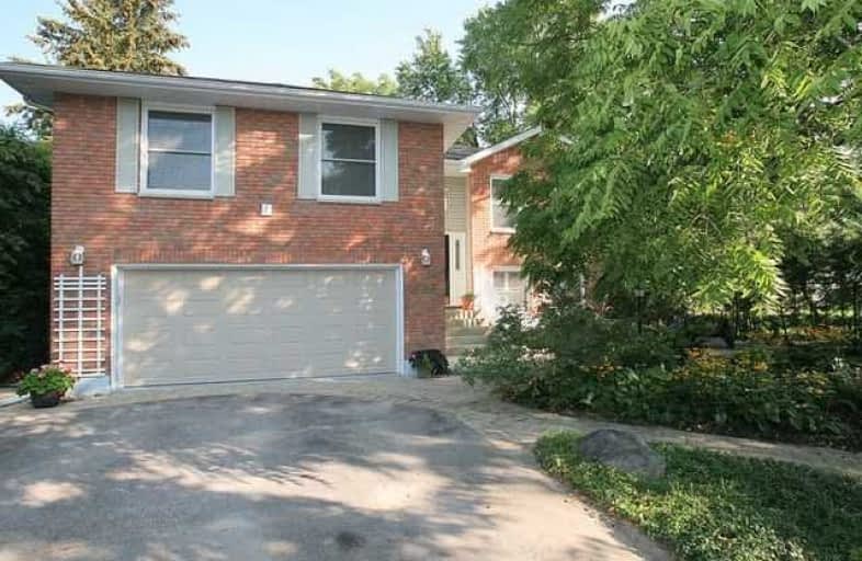 709 Allan Avenue, Newmarket | Image 1