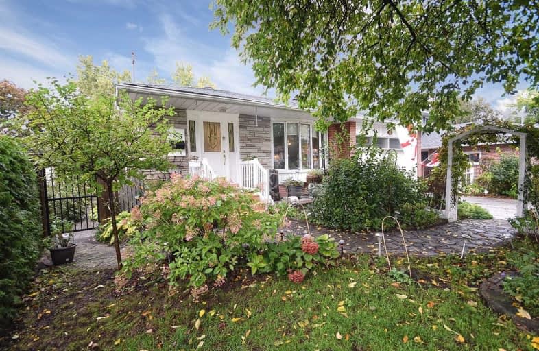 655 Mossbank Court, Newmarket | Image 1