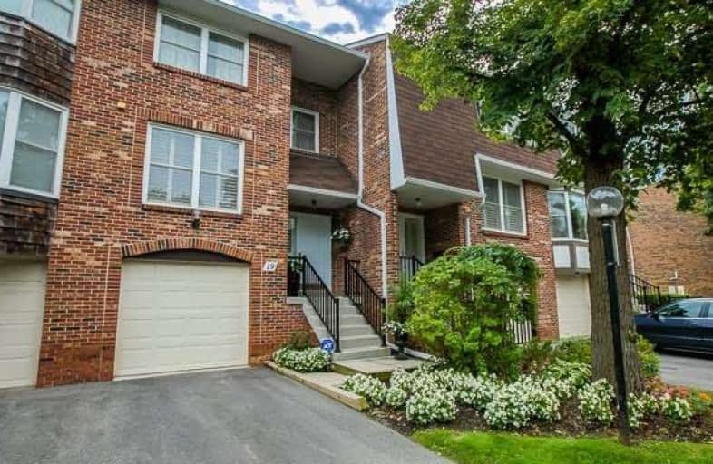 19 Hyde Park Court, Markham | Image 1