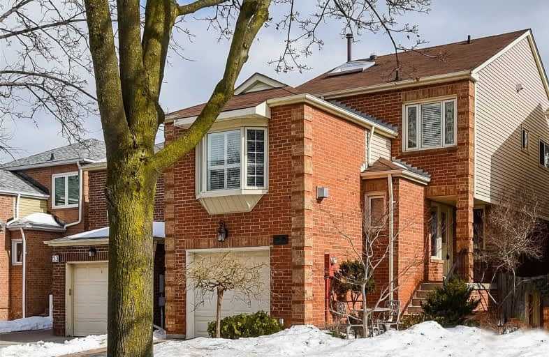 21 Lansbury Court, Vaughan | Image 1