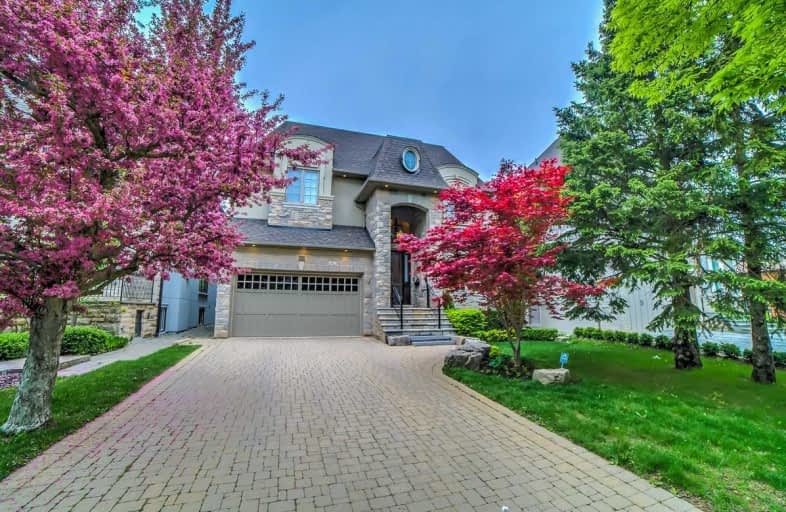 16 Westwood Lane, Richmond Hill | Image 1