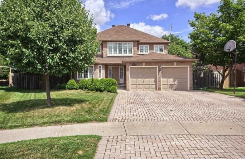 657 Brooker Ridge, Newmarket | Image 1