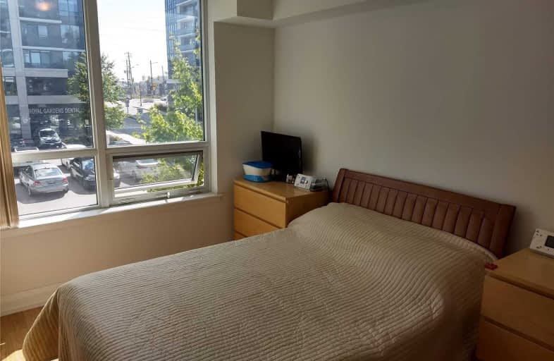 215-376 Highway 7, Richmond Hill | Image 1