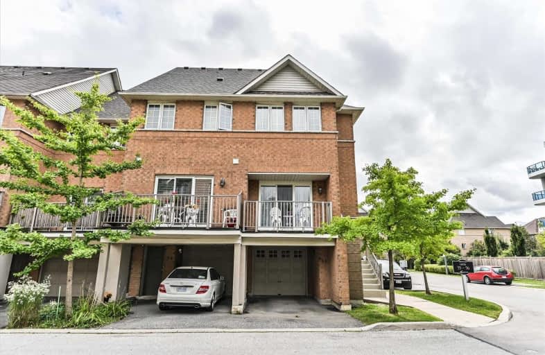 33-23 Observatory Lane, Richmond Hill | Image 1