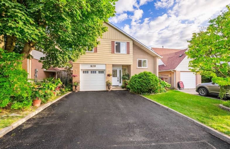 698 Irwin Crescent, Newmarket | Image 1