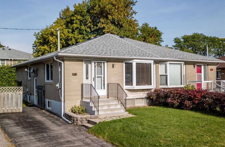 211 Penn Avenue, Newmarket | Image 1