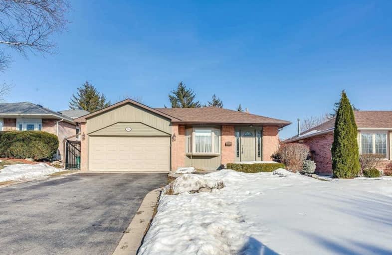 320 Erin Trail, Newmarket | Image 1