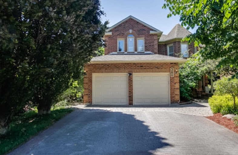 386 Fairway Gardens, Newmarket | Image 1
