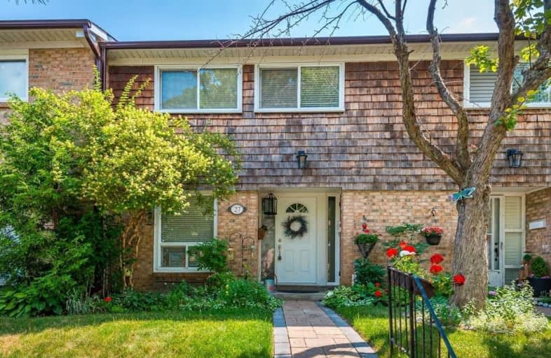 27-1 Wootten Way South, Markham | Image 1