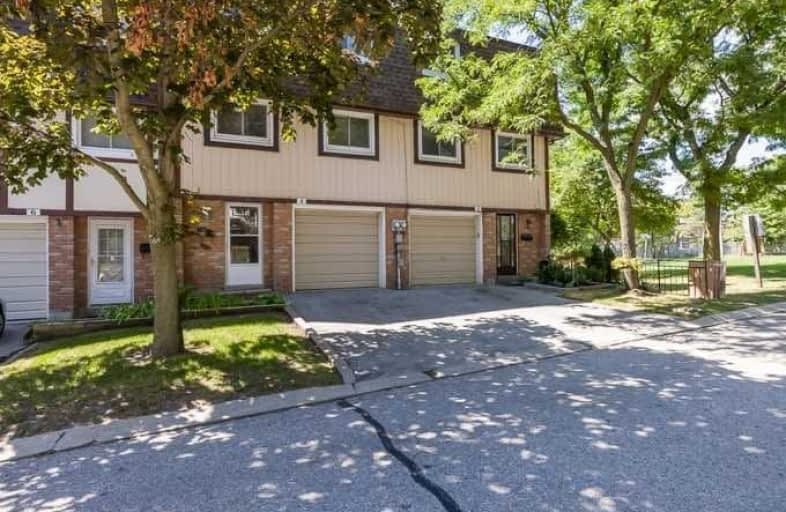 4 Thatchers Mill Way, Markham | Image 1