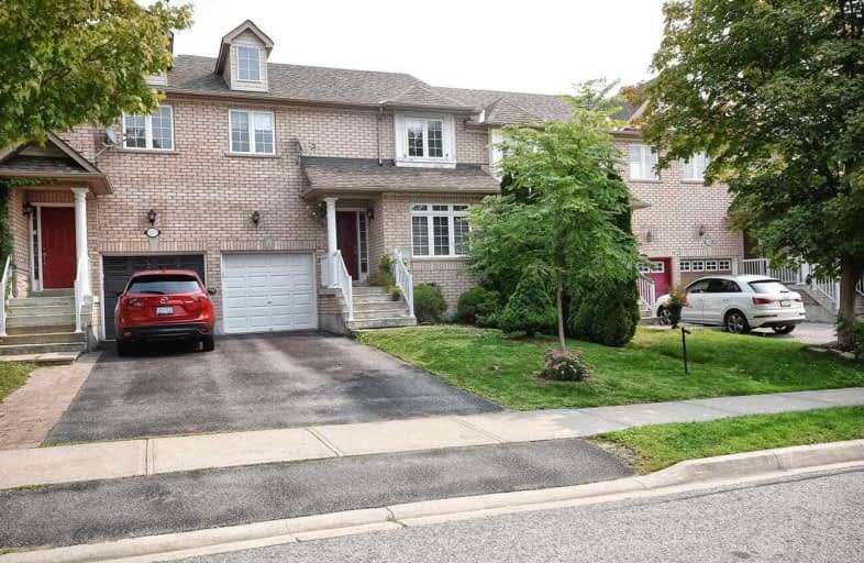 335 Spruce Grove Crescent, Newmarket | Image 1