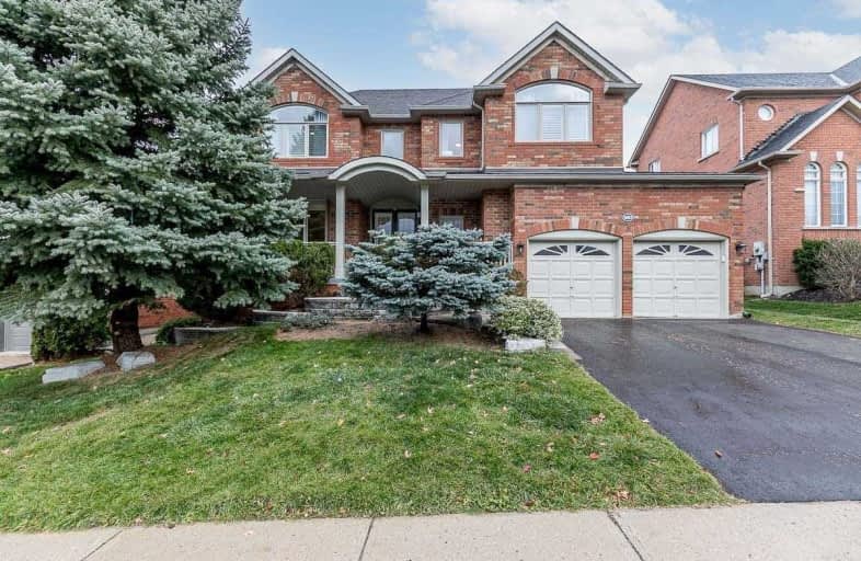 983 Ivsbridge Boulevard, Newmarket | Image 1