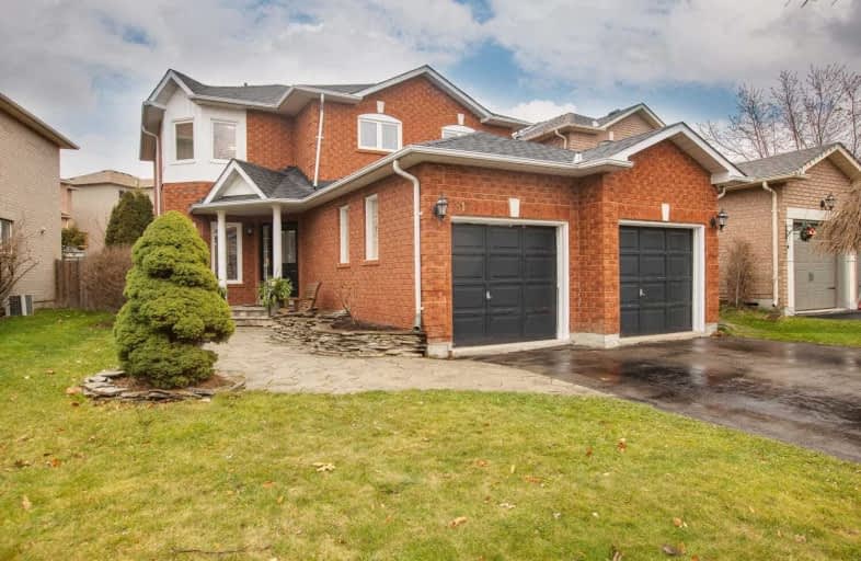 813 Best Circle, Newmarket | Image 1