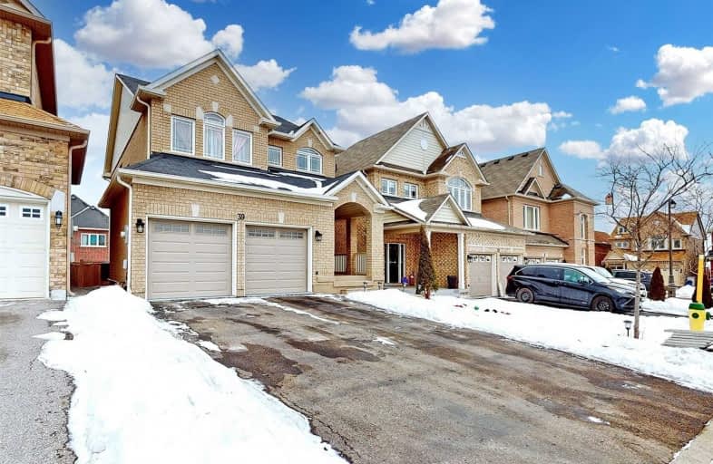39 Old Field Crescent, Newmarket | Image 1